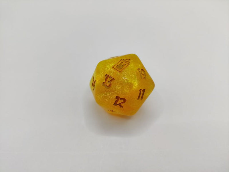 Magic: The Gathering Oversized Marvel Super Heroes Gift Bundle D20 Spindown Die Dice [1.5"]