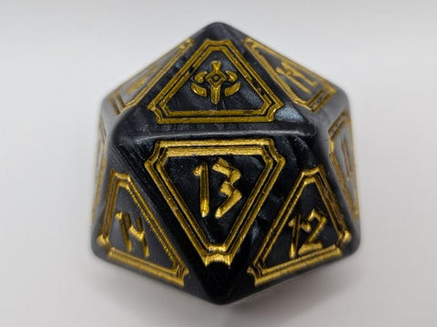 Magic: The Gathering The Hobbit oversized 1.5-inch D20 Spindown life counter die from the Bundle.