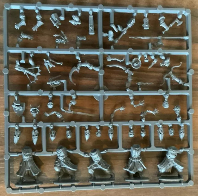 Frostgrave Cultists Sprue + Bases
