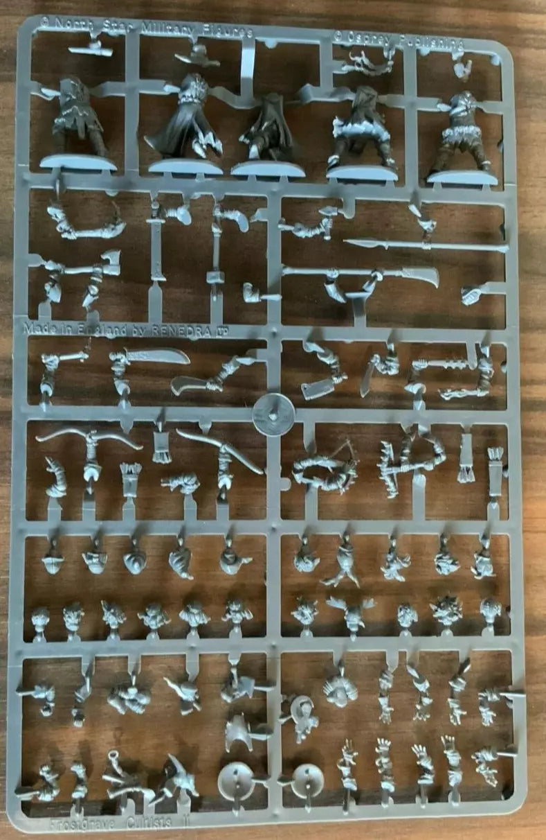 Frostgrave Cultists II Sprue + Bases