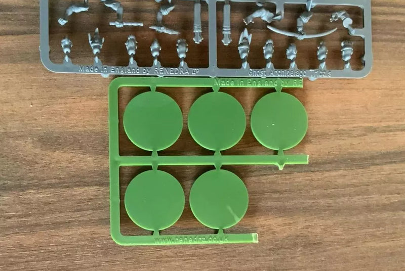 Frostgrave Ghost Archipelago Tribals Sprue + Bases